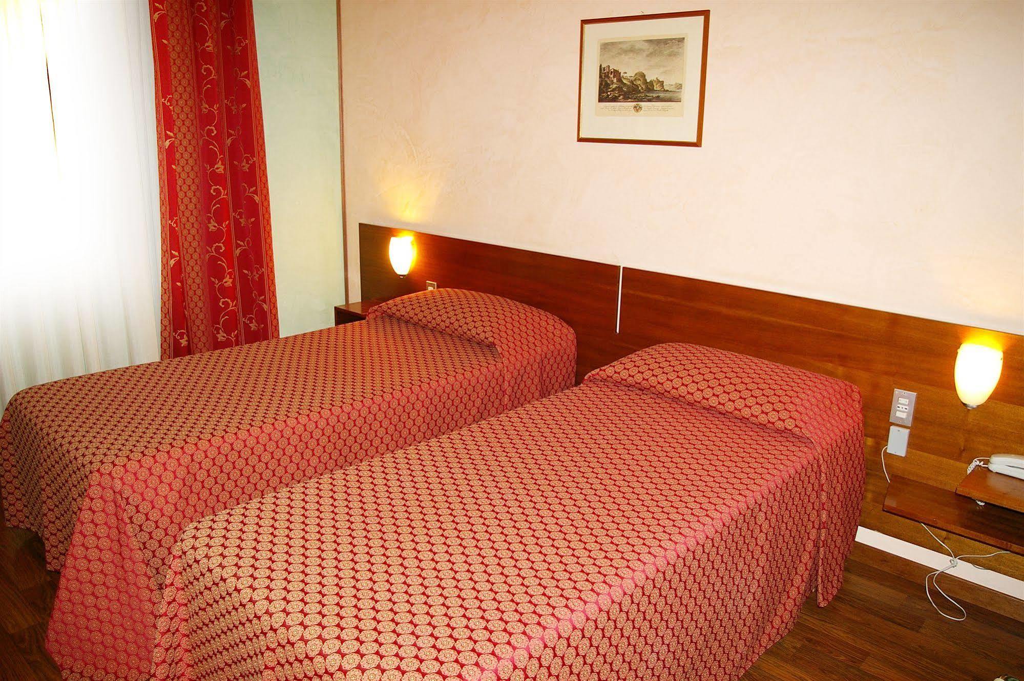 Hotel Salieri Legnago Esterno foto